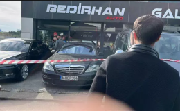 Galeride Şok Patlama! El Yapımı Bombayı Atıp Kaçtı