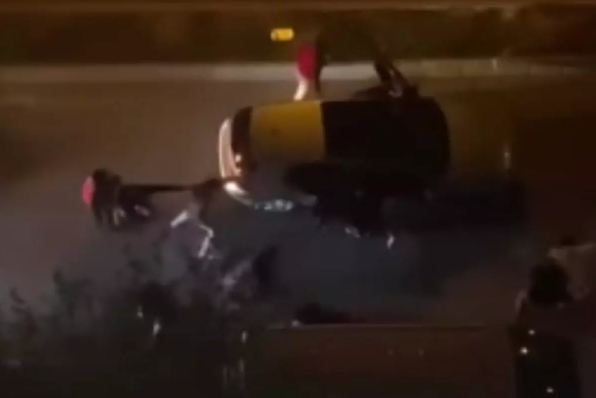 Beylikdüzü’nde Yol Verme Kavgası: “Hamileyim, Yapma” Çığlıkları Arasında Tekmeler Havada Uçuştu