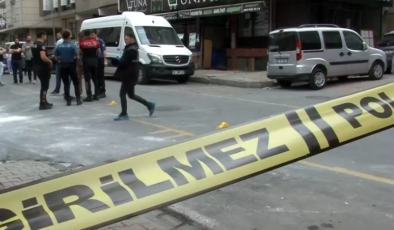 Küçükçekmece’de Sokak Ortasında Taşkınlık: Polis Müdahalesiyle Son Buldu