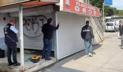 Avcılar’da 15 Yıllık Kaçak Büfeler Yıkıldı! Mahkeme Kararı Uygulandı