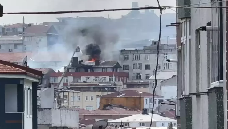 Bağcılar’da Korkutan Çatı Yangını! Alevler Gecenin Sessizliğini Bozdu