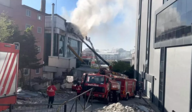 Esenyurt’ta Tekstil Fabrikasında Korkutan Yangın!