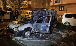 Küçükçekmece’de Boş Arazide Korkutan Yangın