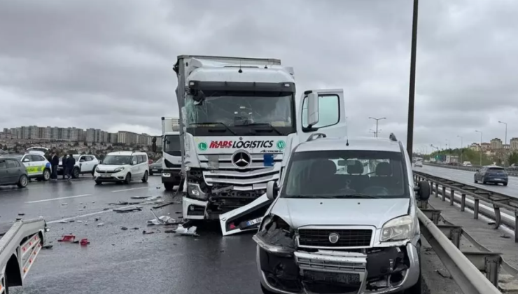 Avcılar TEM’de Zincirleme Kaza! Ulaşım Durma Noktasına Geldi
