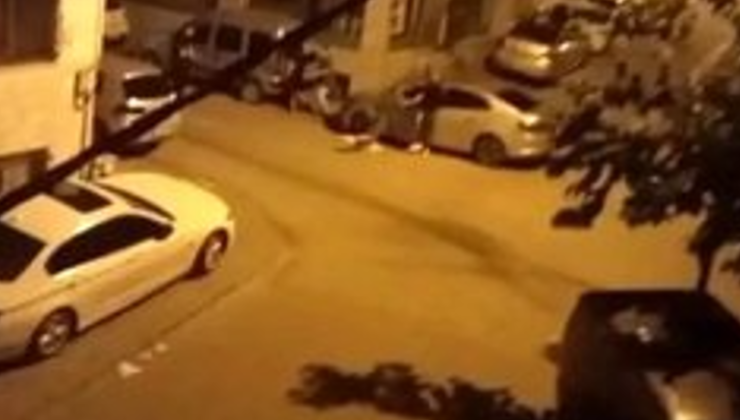 Esenyurt’ta Şok Edici Kavga: Araç Kapısına Sıkışan Adamın Ayağı Kırıldı!