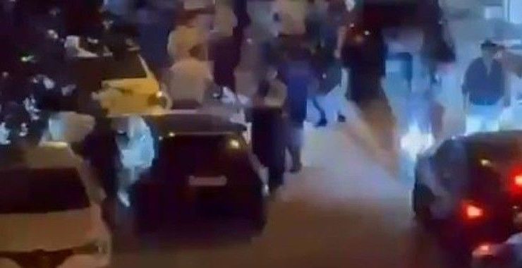 Esenyurt’ta Sokak Ortasında Kavga: Bekçiler Havaya Ateş Açtı!