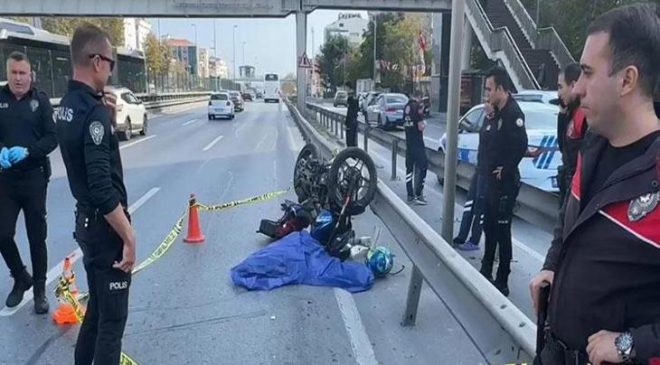 Avcılar’da Motosiklet Kazası Kamerada: Metrelerce Savruldu, Şans Eseri Kurtuldu!