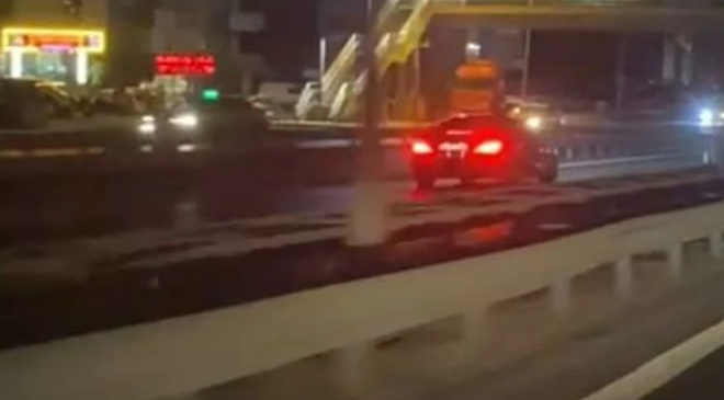 Beylikdüzü’nde Ters Yönde Hızla İlerleyen Araç Trafik Güvenliğini Tehlikeye Attı